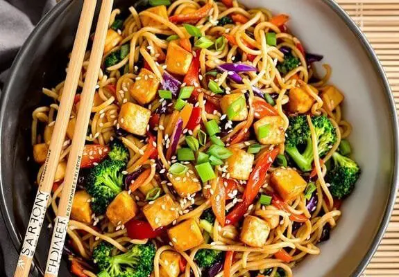 Asian Tofu Lo Mein Recipe: A Plant-Based Version